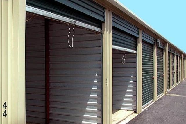 10 x 15 Storage Units